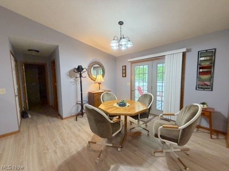 1481 3rd Street SE, New Philadelphia, OH 44663 Photo 11