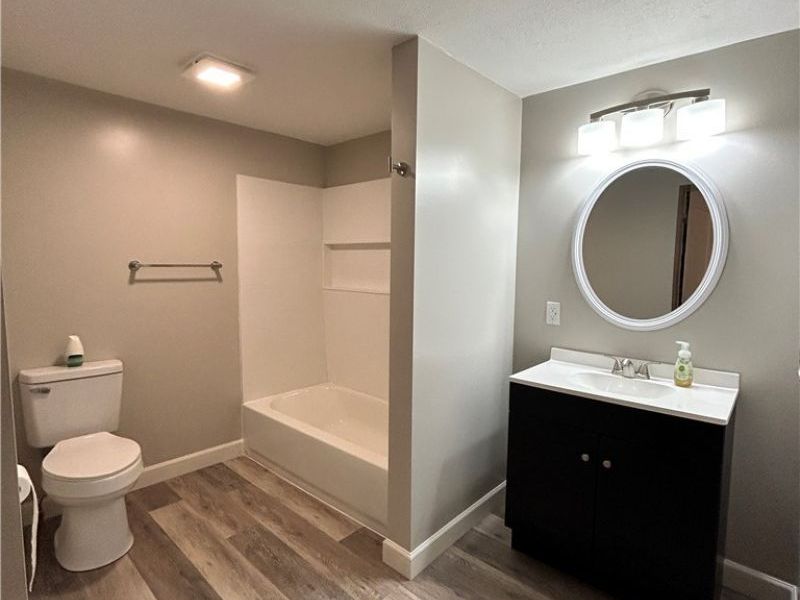 102 N 3rd Street , Toronto, OH 43964 Photo 6