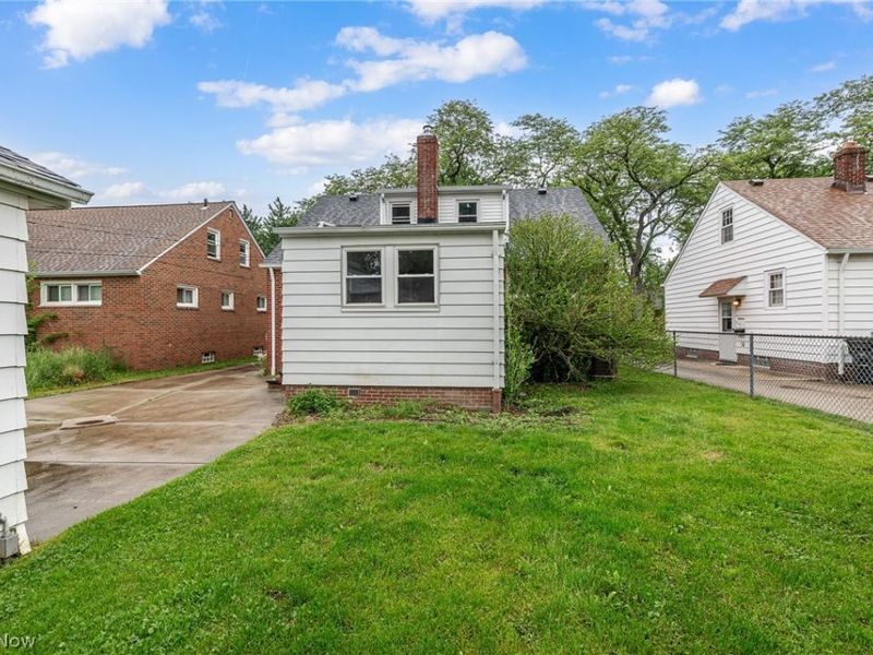 5670 Cherokee Drive , Lyndhurst, OH 44124 Photo 37