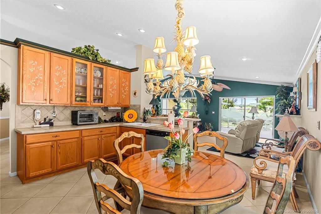 6948 SE Twin Oaks Circle, Stuart, FL 34997 Photo