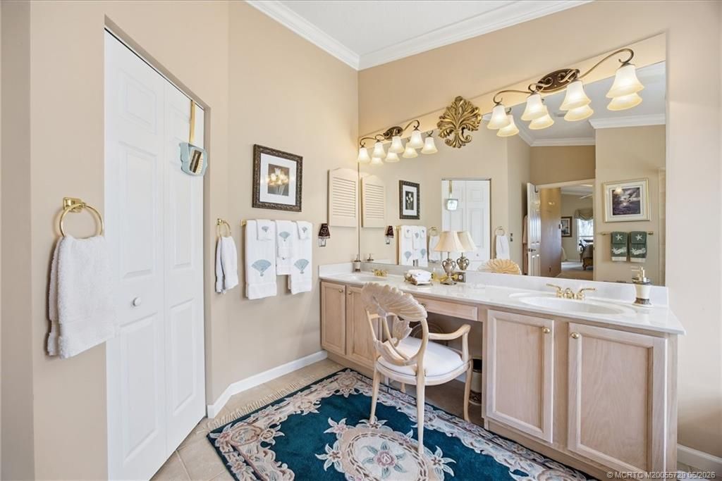 6948 SE Twin Oaks Circle, Stuart, FL 34997 Photo
