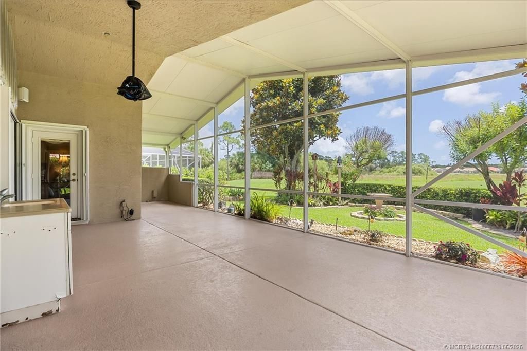 6948 SE Twin Oaks Circle, Stuart, FL 34997 Photo