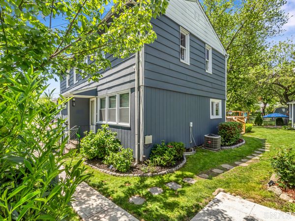 72 Sikorsky, Stratford, CT 06614