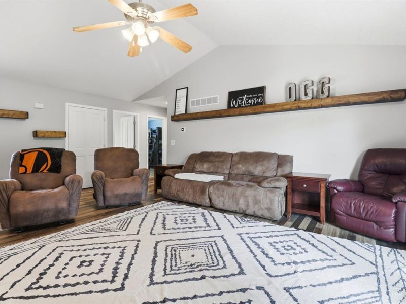 108 Farrar Drive, Aurora, IN 47001 Photo 8