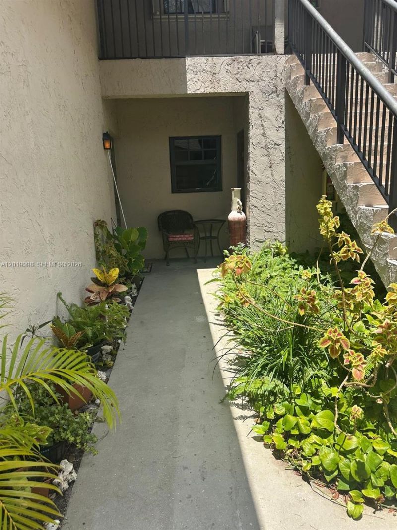 3622 NW 95th Ter , Unit 2L, Sunrise, FL 33351 Photo