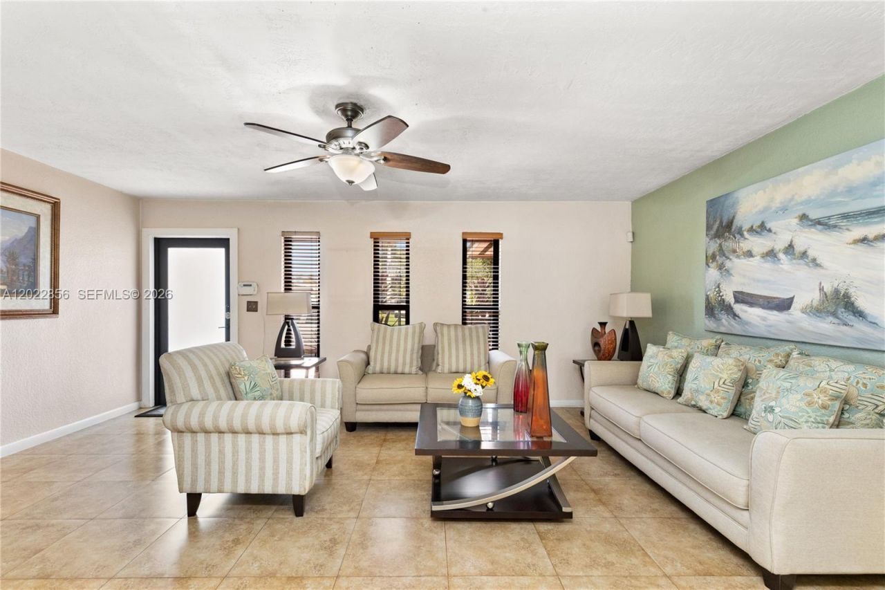 321 NW 96th Ave, Pembroke Pines, FL 33024 Photo