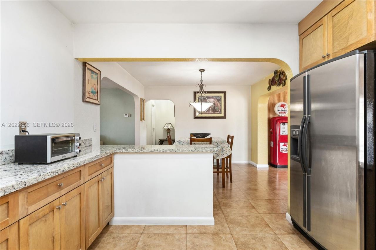321 NW 96th Ave, Pembroke Pines, FL 33024 Photo