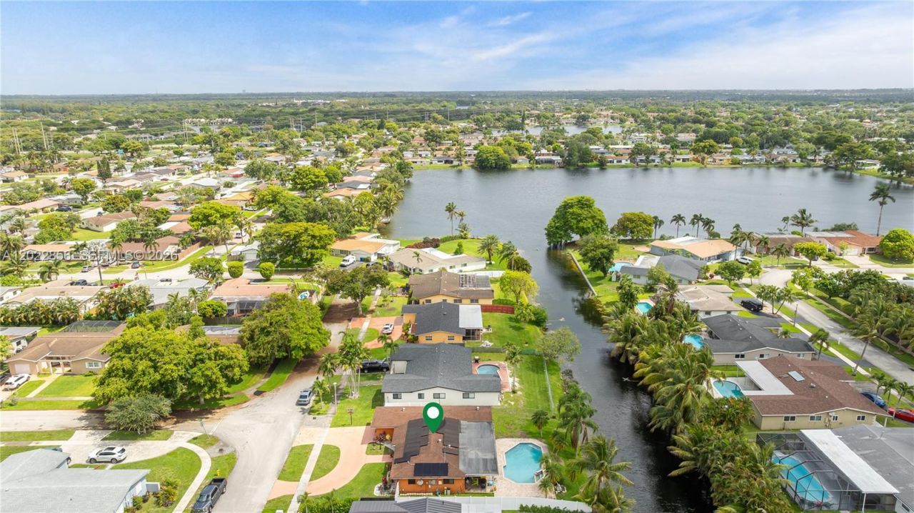 321 NW 96th Ave, Pembroke Pines, FL 33024 Photo
