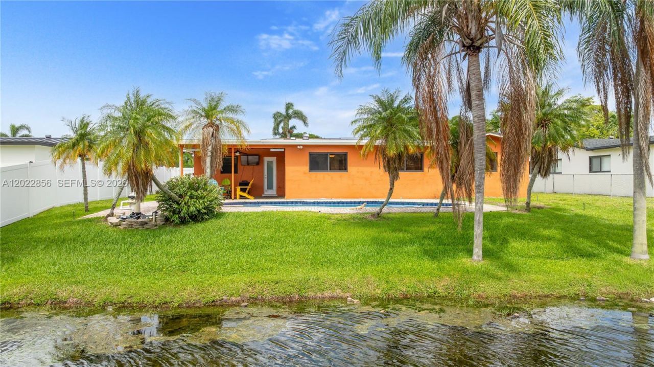 321 NW 96th Ave, Pembroke Pines, FL 33024 Photo