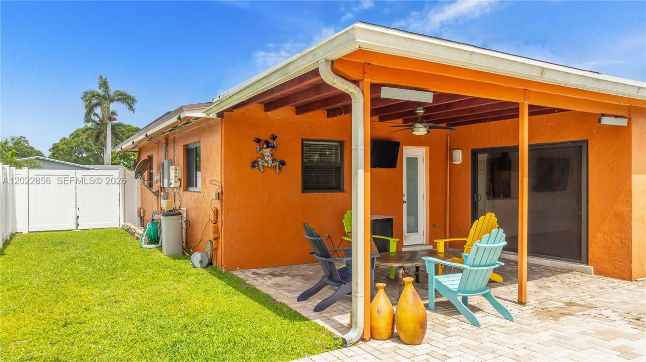 321 NW 96th Ave, Pembroke Pines, FL 33024 Photo