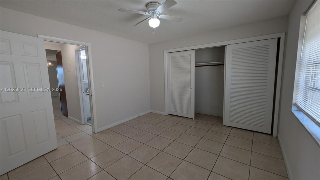 700 Atlantic Shores Blvd , Unit 8, Hallandale Beach, FL 33009 Photo