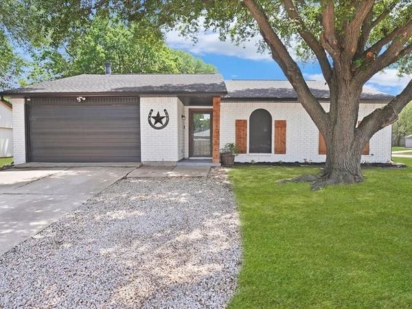 7313 Lee Drive , Forest Hill, TX 76140
