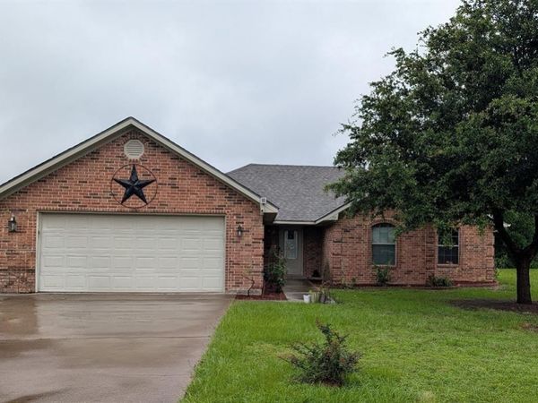 125 Meadow Heath Drive, Gun Barrel City, TX 75156