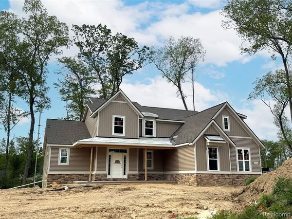 9710 Chalfonte Drive , Green Oak Twp, MI 48116