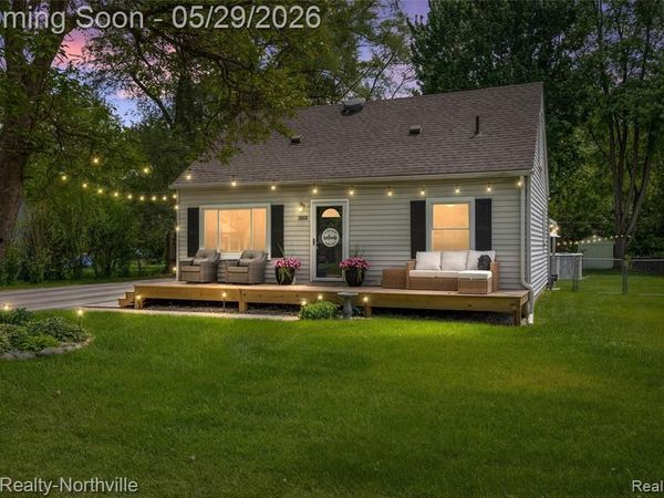 46049 Chatsworth Drive, Van Buren Twp, MI 48111