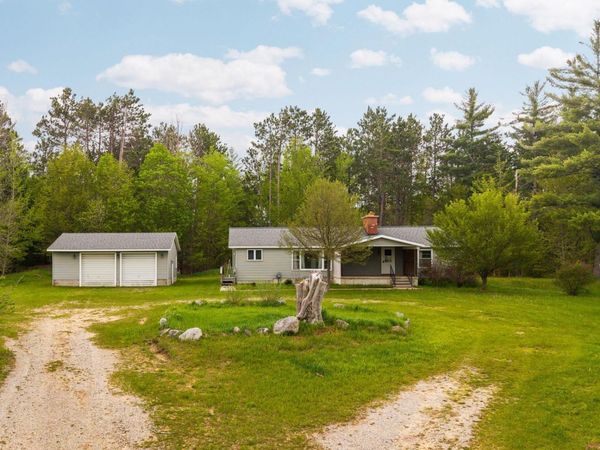 2631 Sparling Road, Kingsley, MI 49649