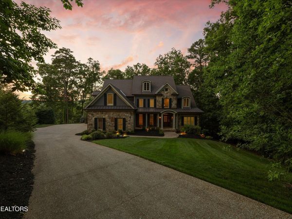 2533 Woodland Reserve Lane, Knoxville, TN 37919