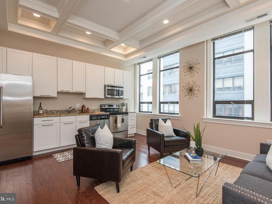 1501 Locust Street, Unit 402, Philadelphia, PA 19102 Main Photo