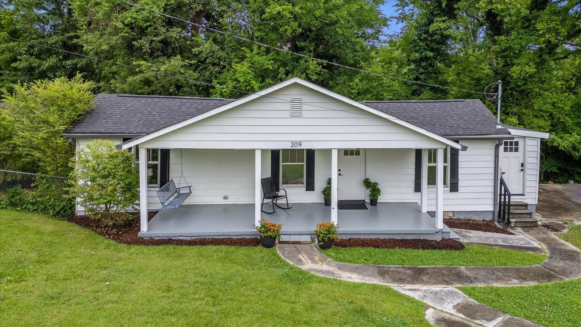 209 Vreeland Street, Chattanooga, TN 37415 Main Photo