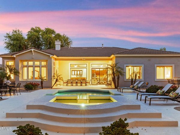 4262 E MEADOWVIEW Drive, Gilbert, AZ 85298