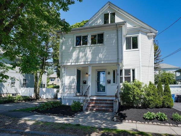 11-13 Walnut St, Belmont, MA 02478