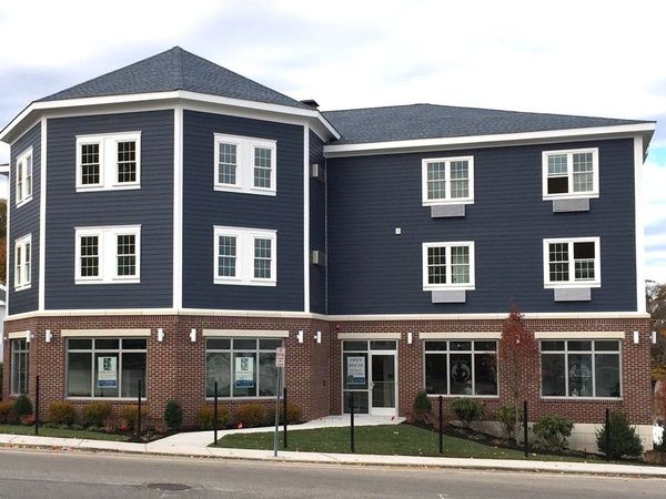 225 West Squantum, Unit 204, Quincy, MA 02169