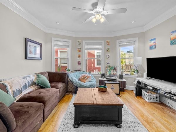 28 Edison Grn, Unit 2, Boston, MA 02125