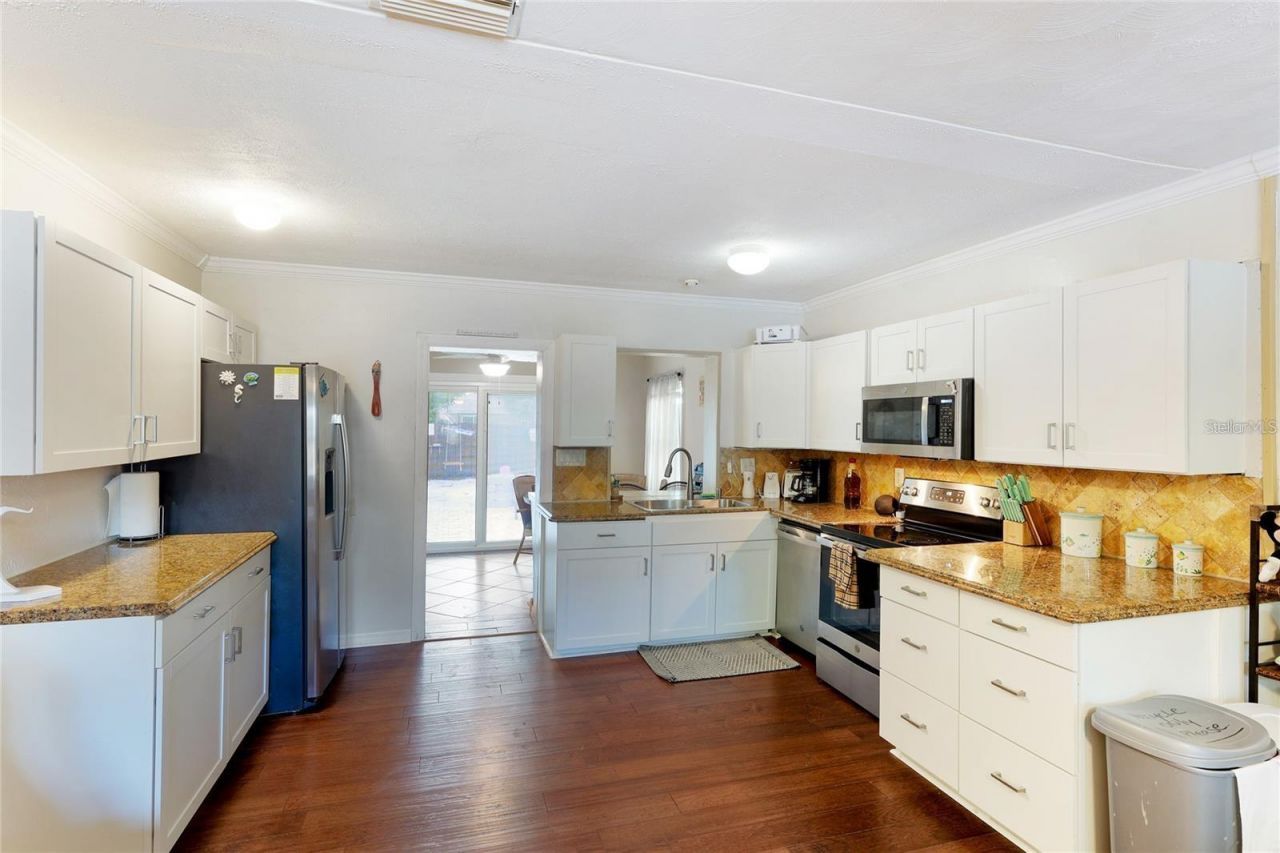 864 41st Street, Sarasota, FL 34234 Photo