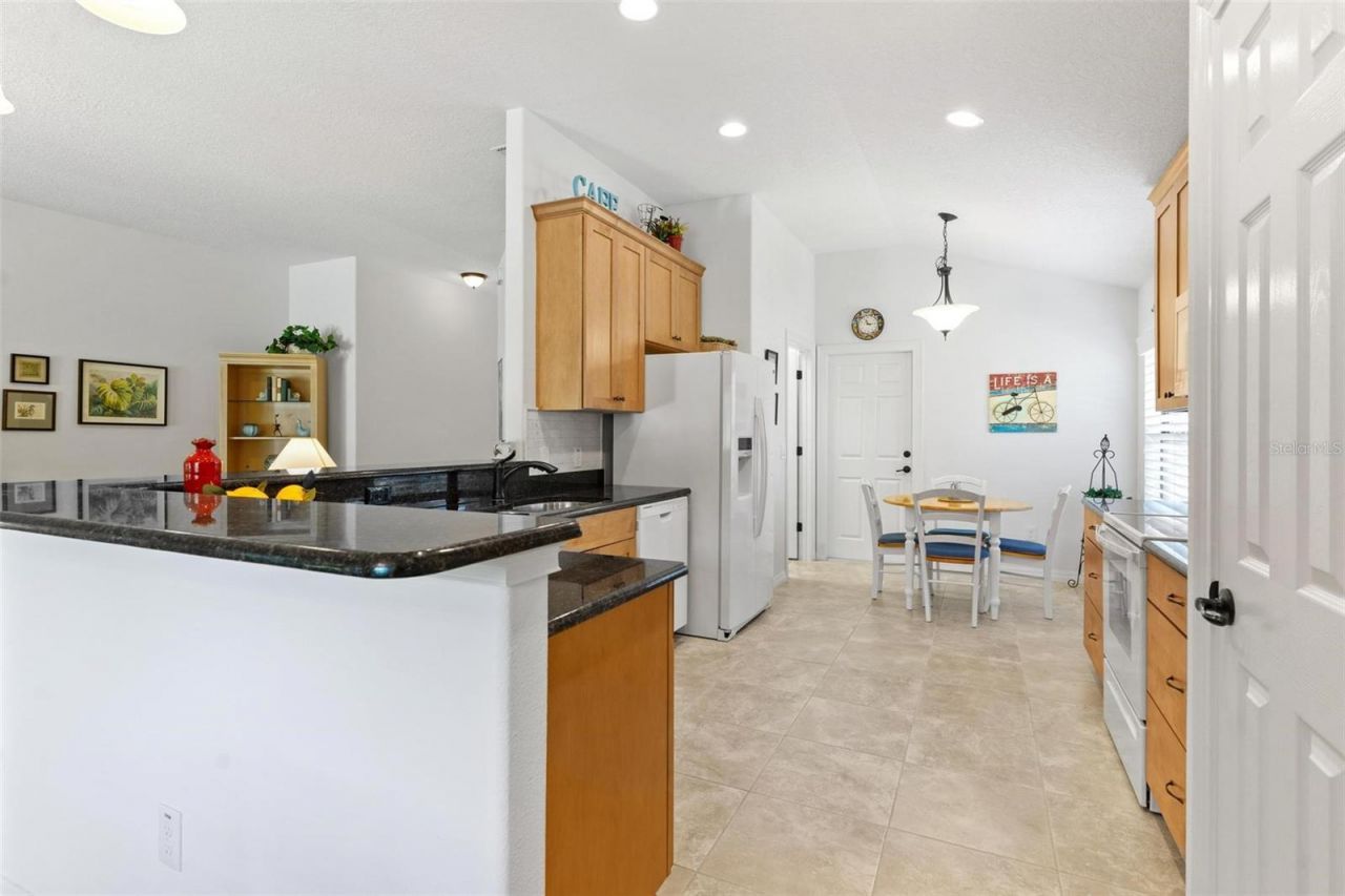 6115 Landings Boulevard , Lady Lake, FL 32159 Photo