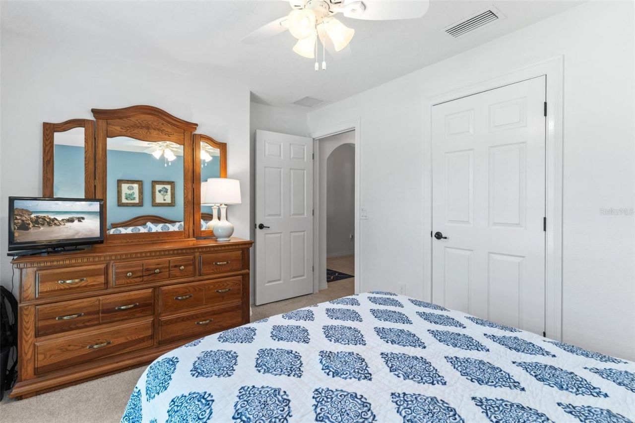 6115 Landings Boulevard , Lady Lake, FL 32159 Photo