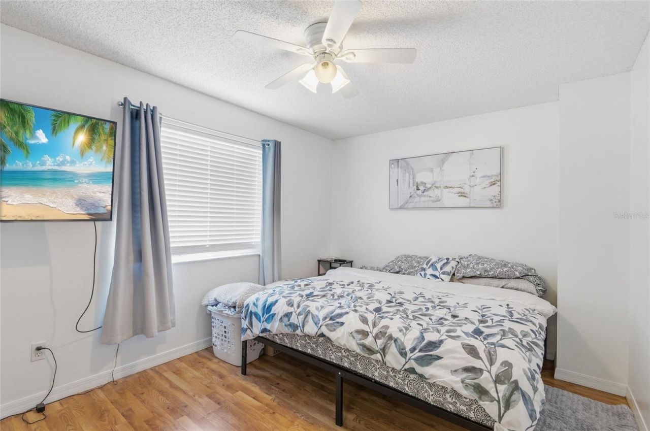12640 Longcrest Drive , Riverview, FL 33579 Photo
