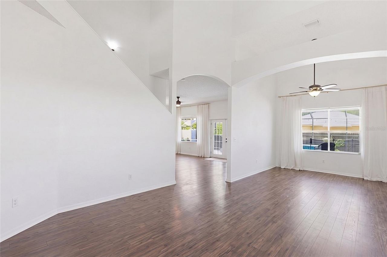 12640 Longcrest Drive , Riverview, FL 33579 Photo