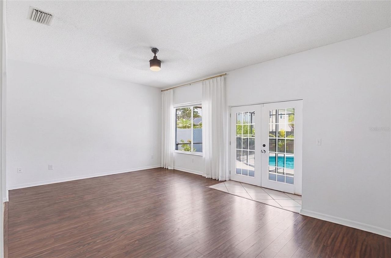 12640 Longcrest Drive , Riverview, FL 33579 Photo