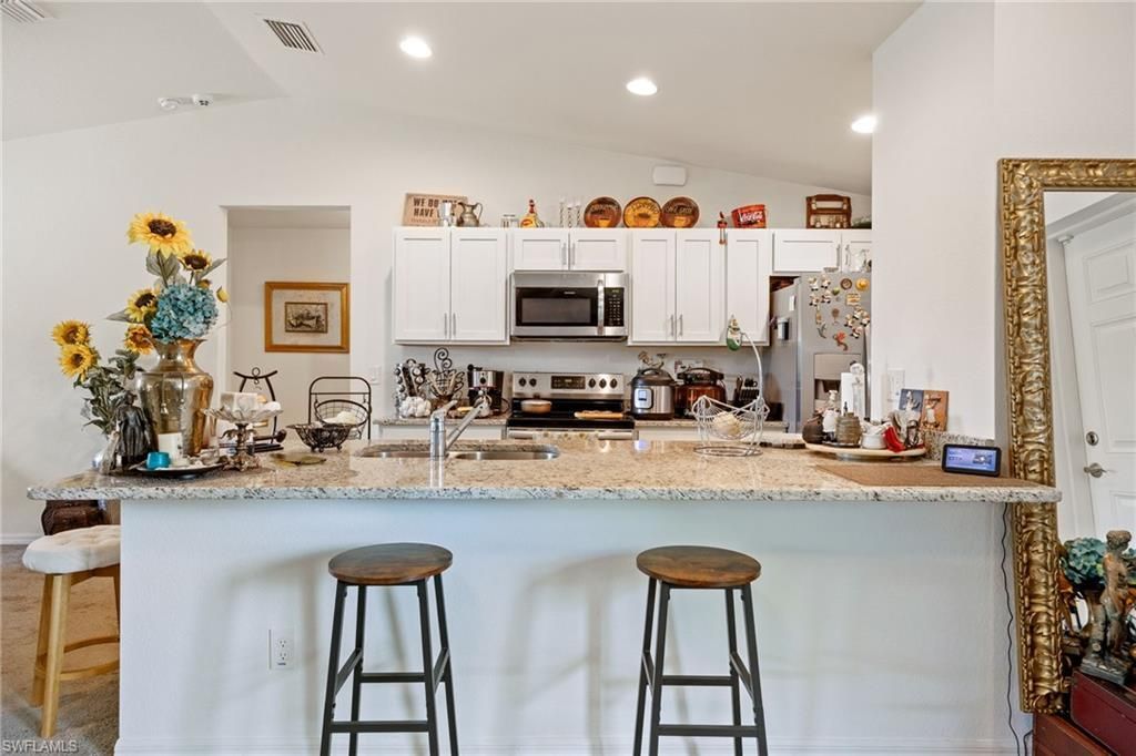 3061 NW Beechwood Cir, Labelle, FL 33935 Photo