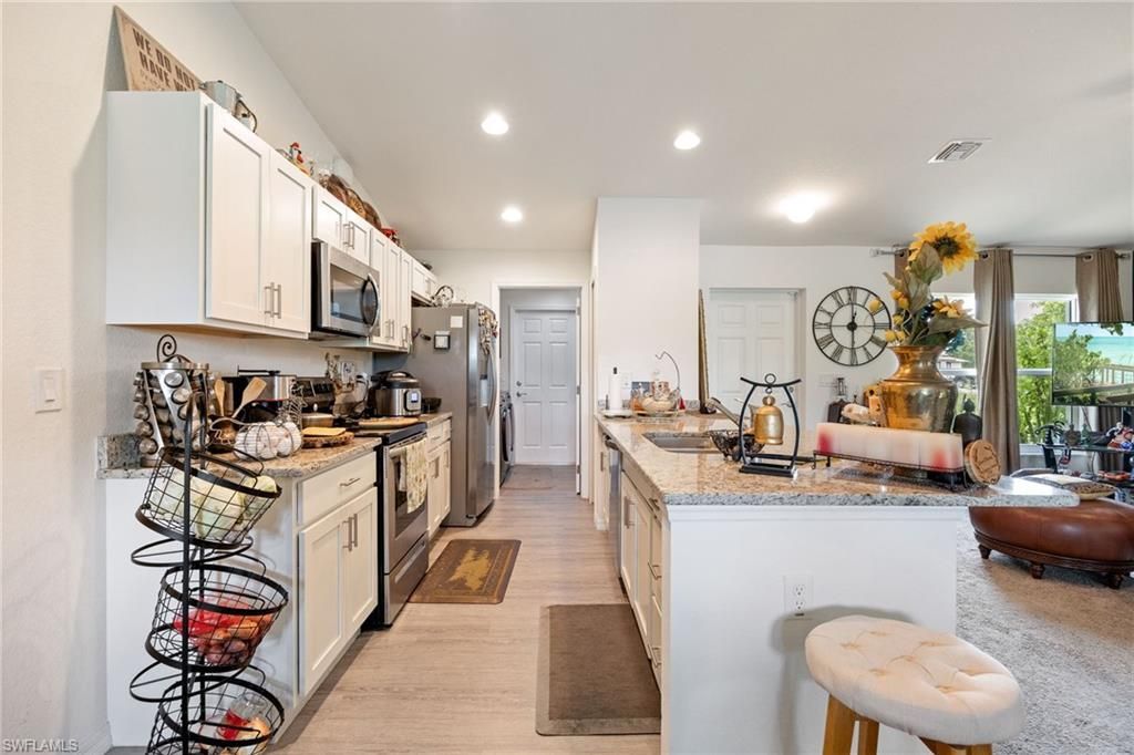 3061 NW Beechwood Cir, Labelle, FL 33935 Photo