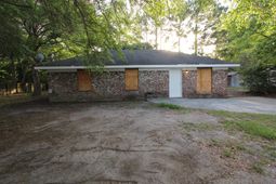 3326 Jules Drive photo 4