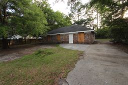 3326 Jules Drive photo 4