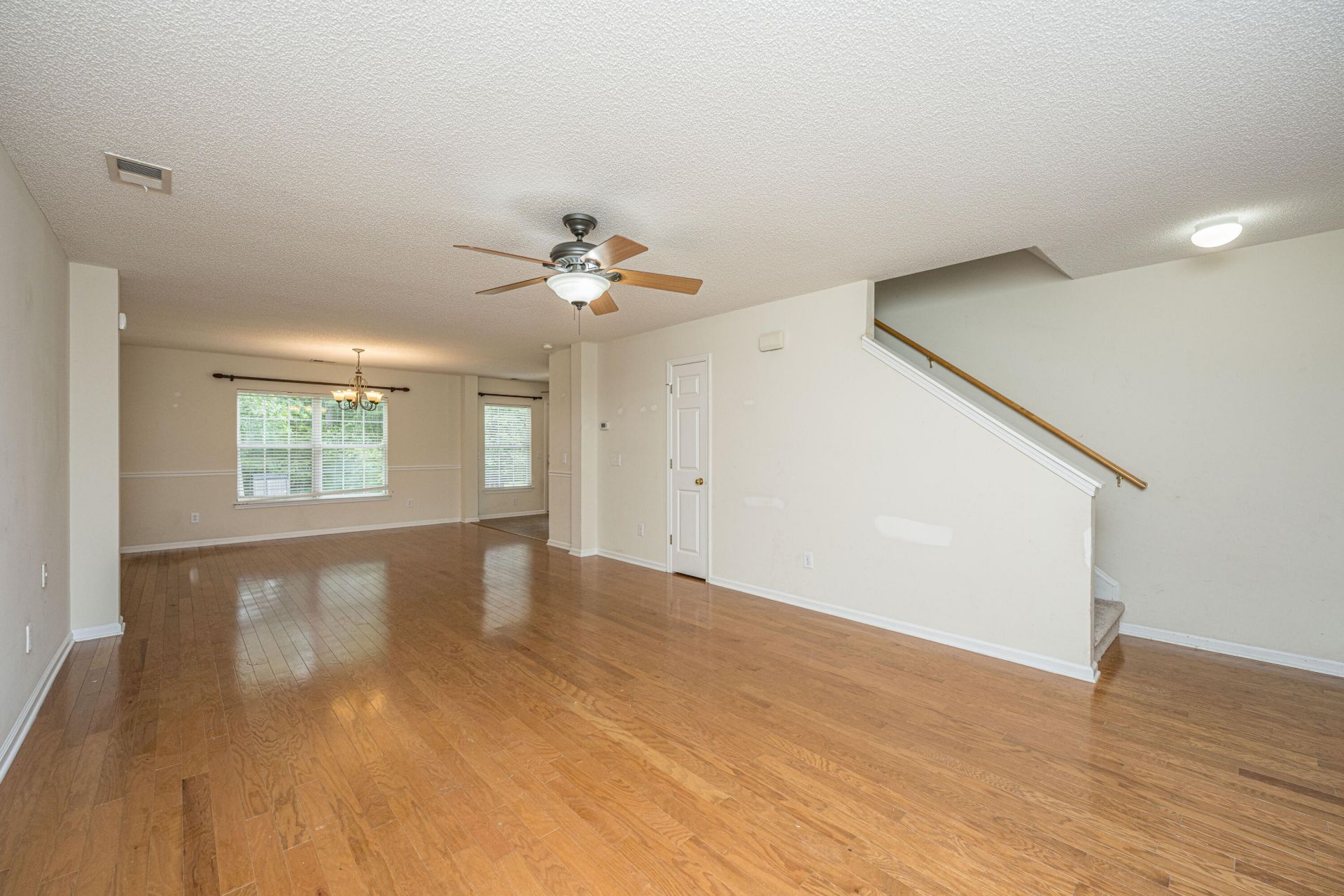 3019 Mapleleaf Drive Photo 4