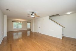 3019 Mapleleaf Drive photo 4