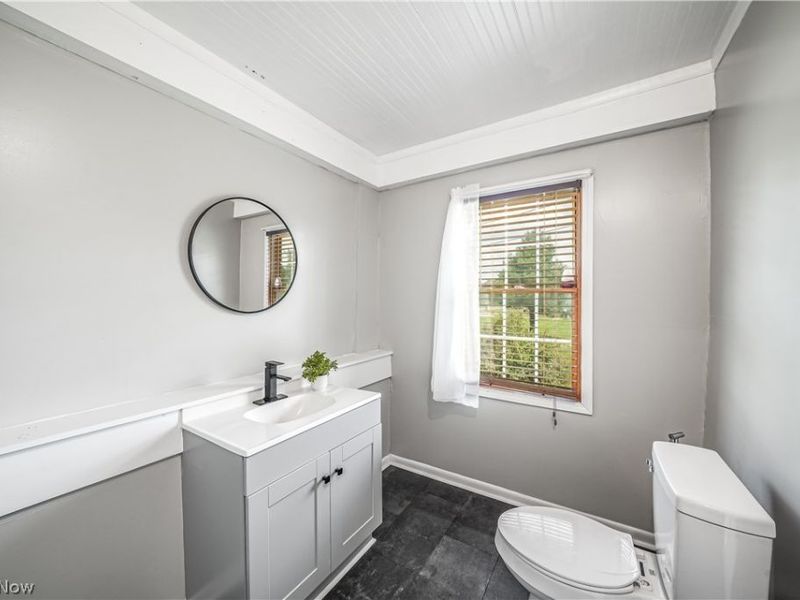 11480 Aebi Avenue NE, Alliance, OH 44601 Photo 13