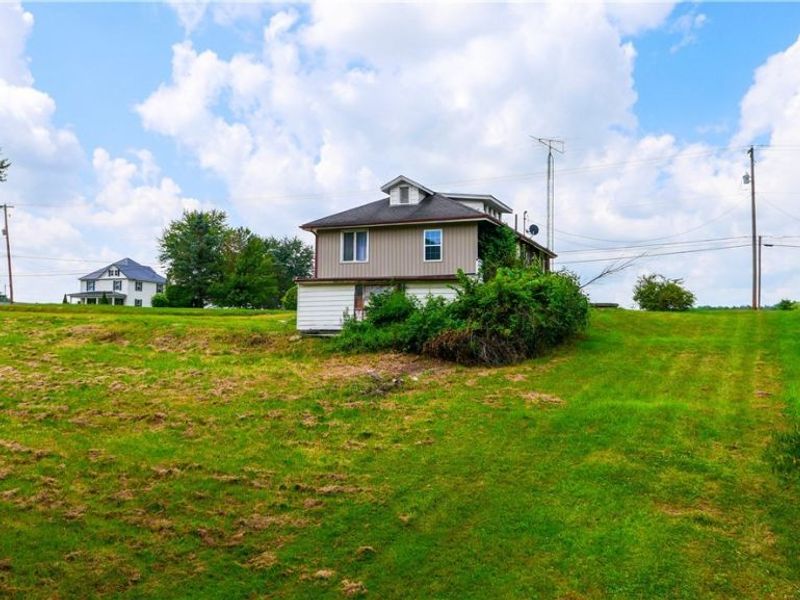11480 Aebi Avenue NE, Alliance, OH 44601 Photo 30