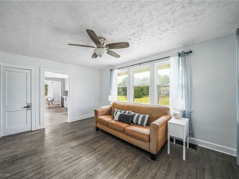 11480 Aebi Avenue NE, Alliance, OH 44601 Photo 7