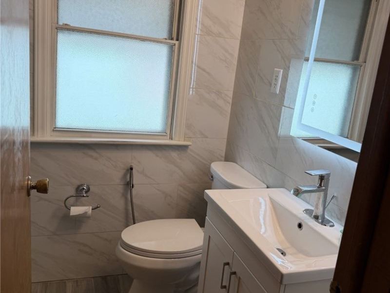 12412 Mortimer Avenue , Cleveland, OH 44111 Photo 16