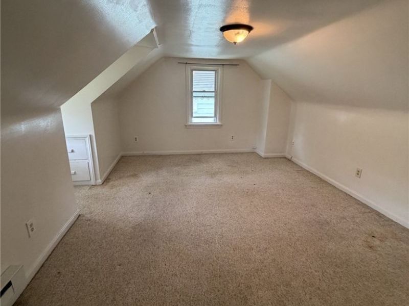 12412 Mortimer Avenue , Cleveland, OH 44111 Photo 21