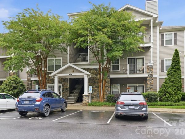 900 Vista Lake Drive , Unit 102, Candler, NC 28715