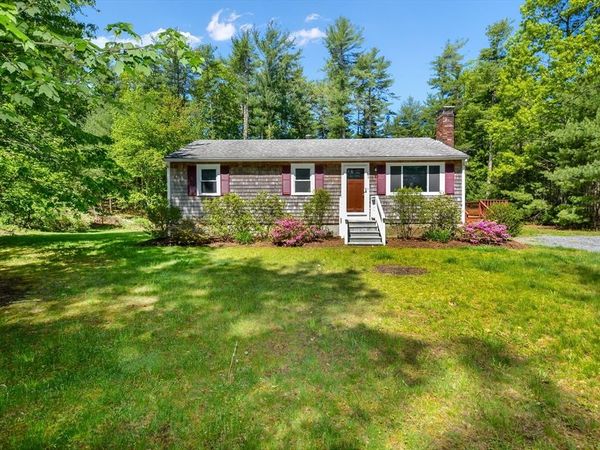 65 Chapel Street, Pembroke, MA 02359