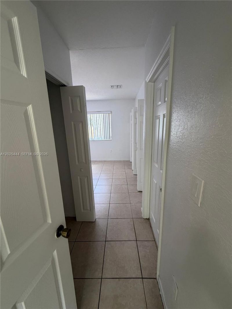 681 SW 7th St , Unit 681, Florida City, FL 33034 Photo