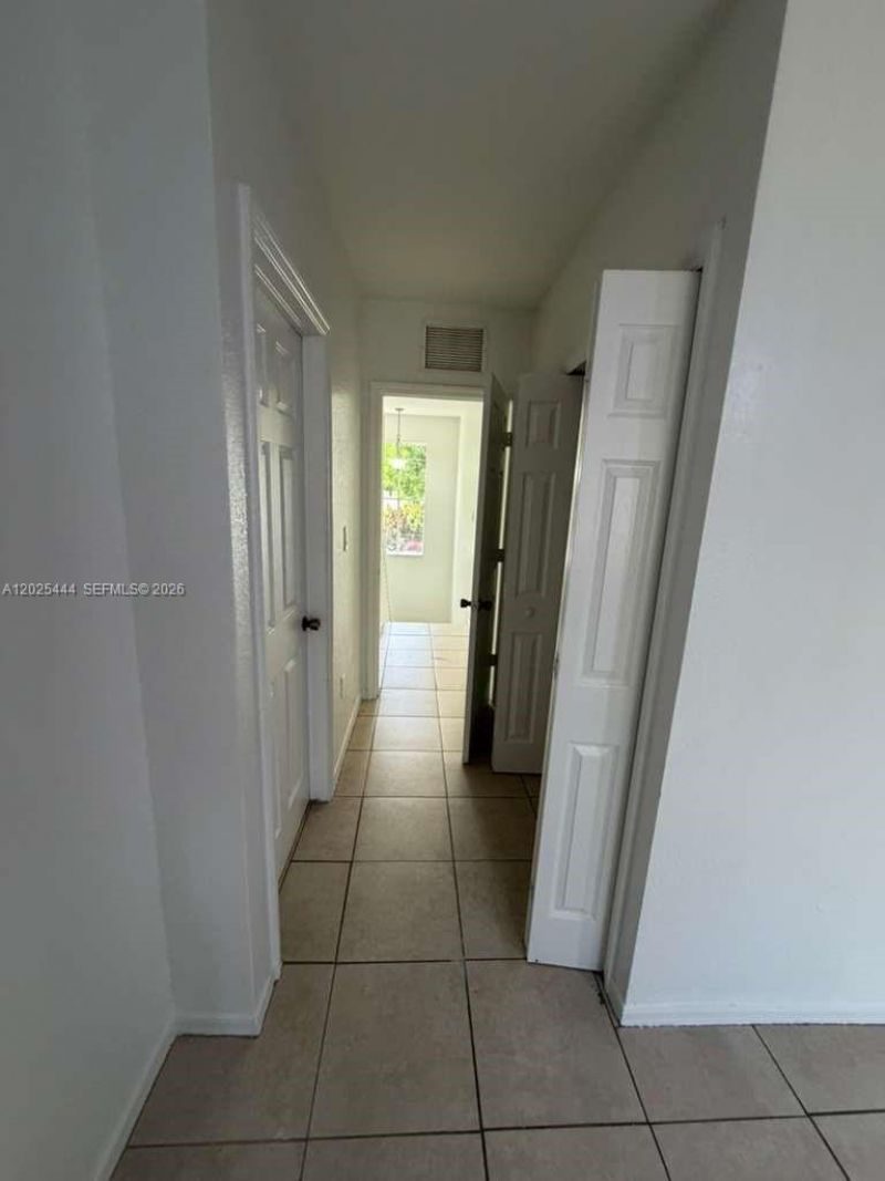 681 SW 7th St , Unit 681, Florida City, FL 33034 Photo