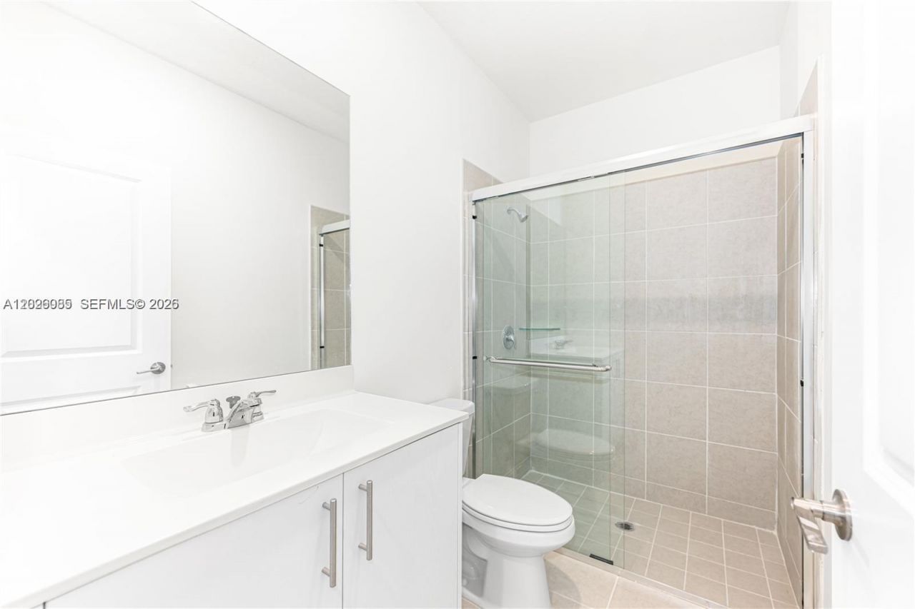 2209 SE 30th St , Unit 2, Homestead, FL 33035 Photo