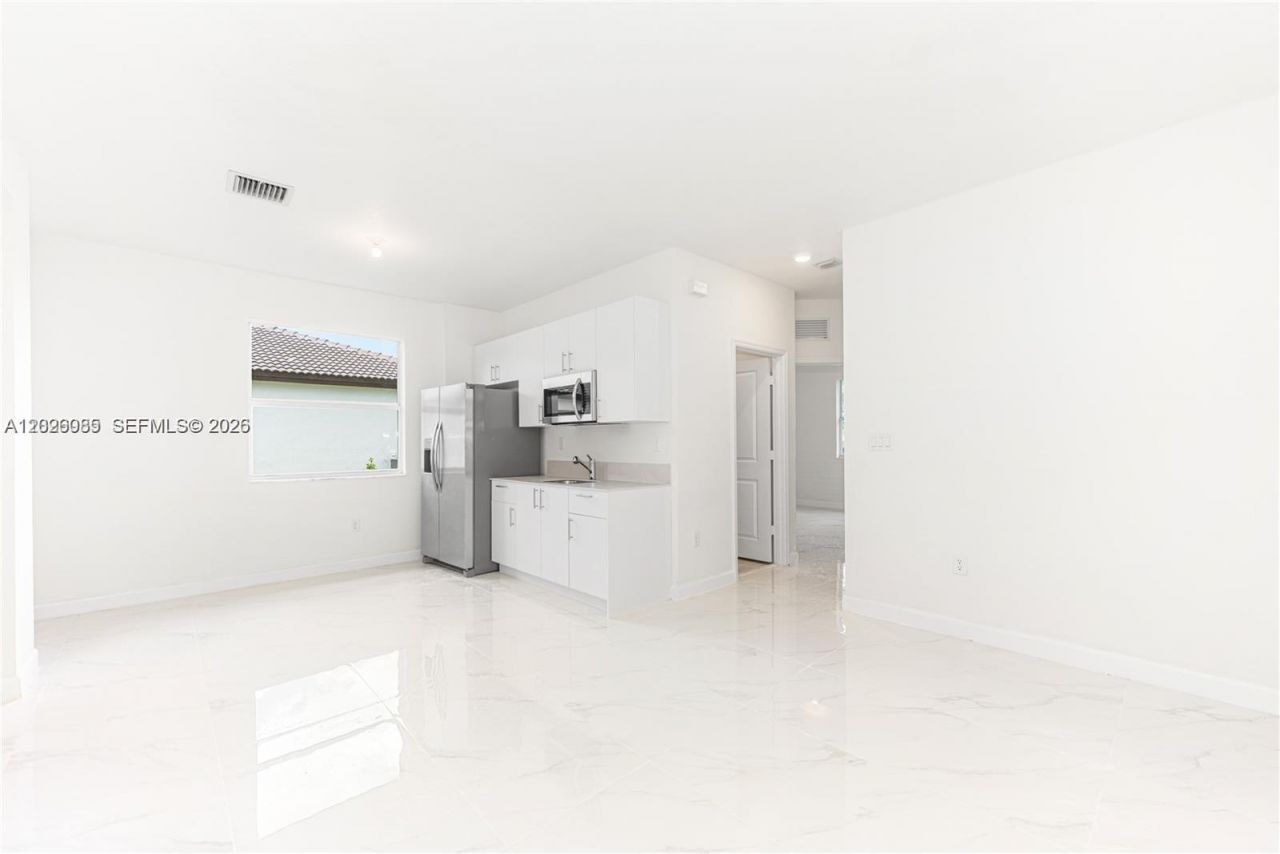 2209 SE 30th St , Unit 2, Homestead, FL 33035 Photo